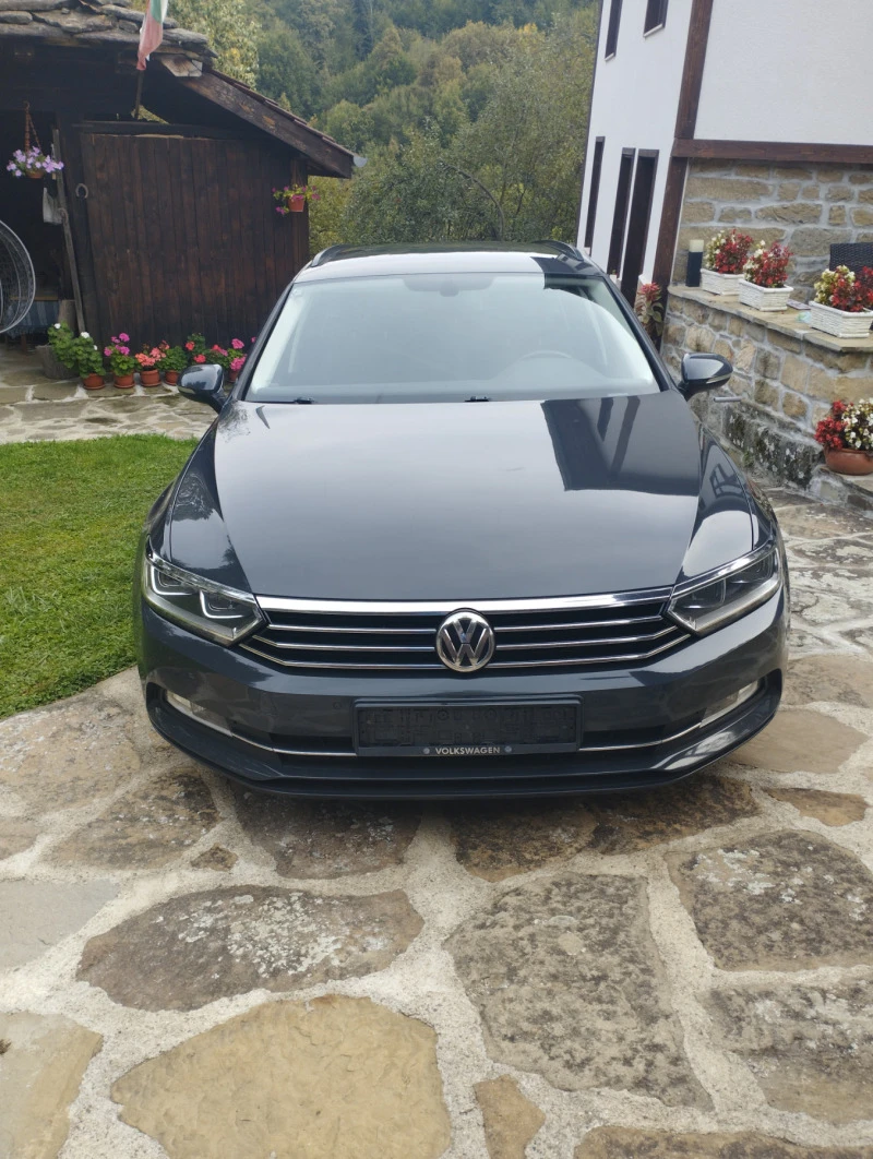 VW Passat 1.6tdi, снимка 2 - Автомобили и джипове - 46979016