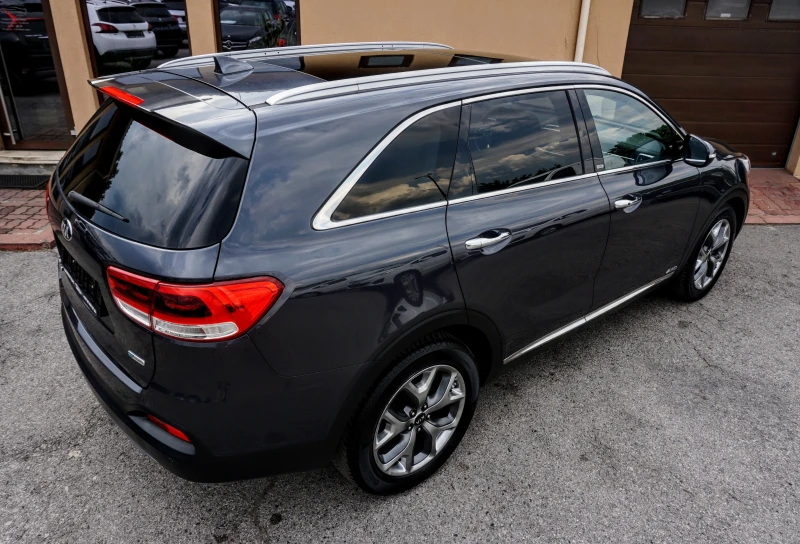 Kia Sorento 2.2CRDI REBEL 4X4 AUTO, снимка 3 - Автомобили и джипове - 42624636