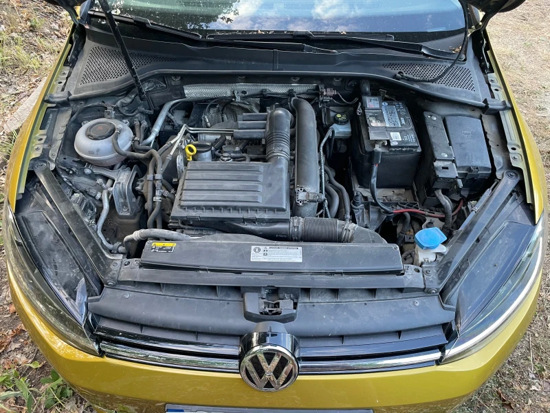 VW Golf Comfortline 1. 4 TSI BMT, снимка 13 - Автомобили и джипове - 47683722