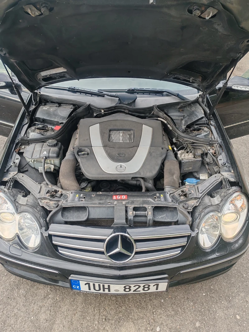 Mercedes-Benz CLK Clk350, снимка 12 - Автомобили и джипове - 47095700