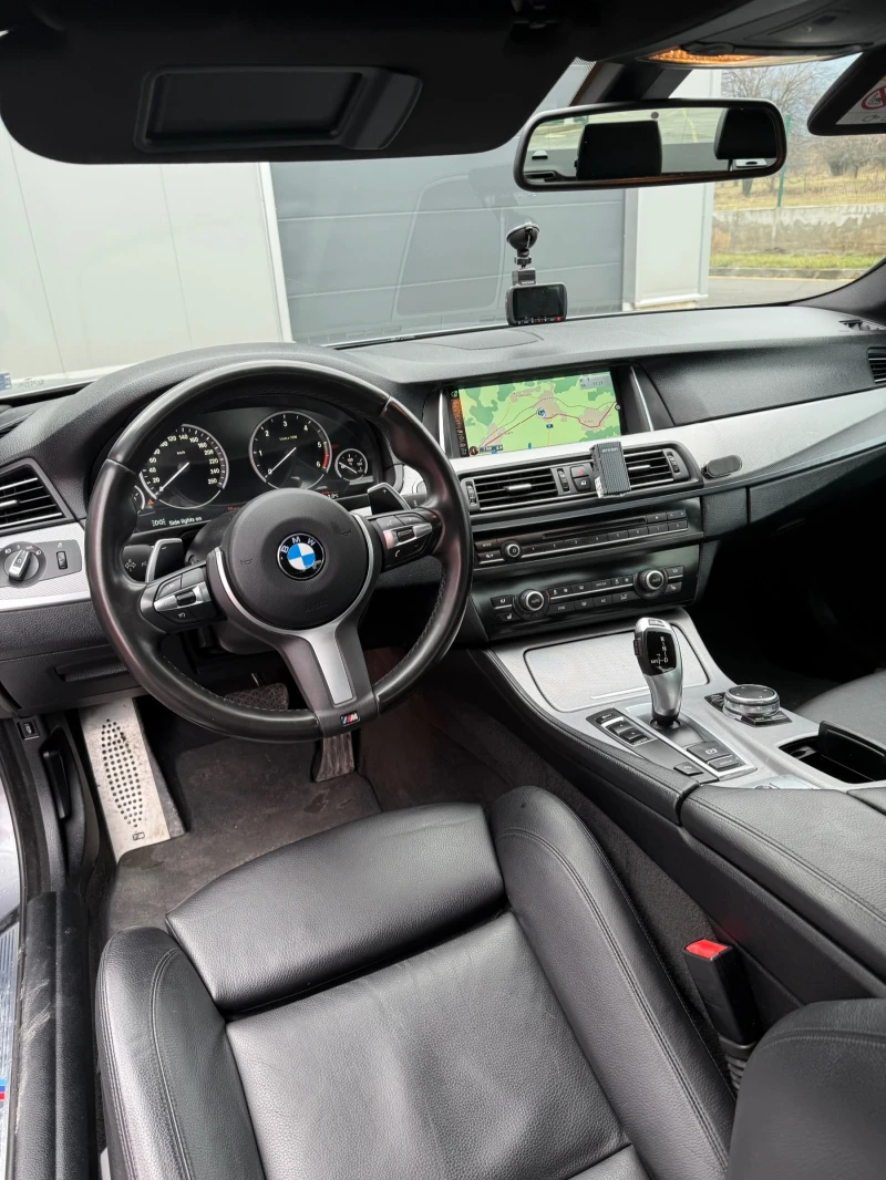 BMW 520 Facelift , снимка 7 - Автомобили и джипове - 48319004