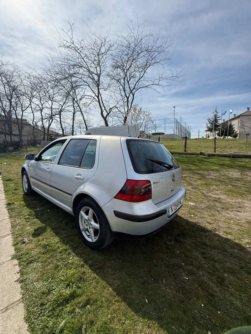 VW Golf, снимка 8 - Автомобили и джипове - 49448068