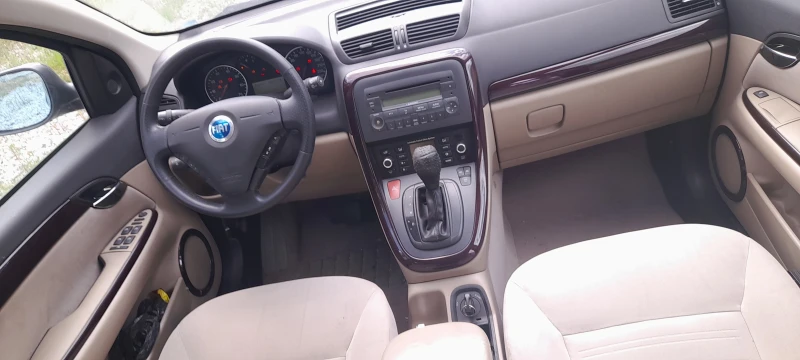 Fiat Croma 2.4JTD, снимка 8 - Автомобили и джипове - 51590087