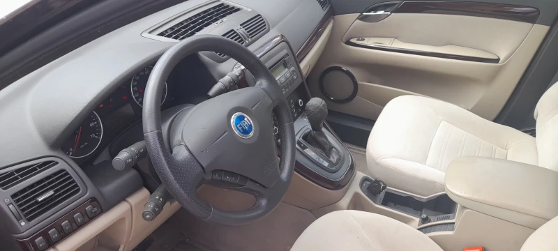 Fiat Croma 2.4JTD, снимка 10 - Автомобили и джипове - 51590087