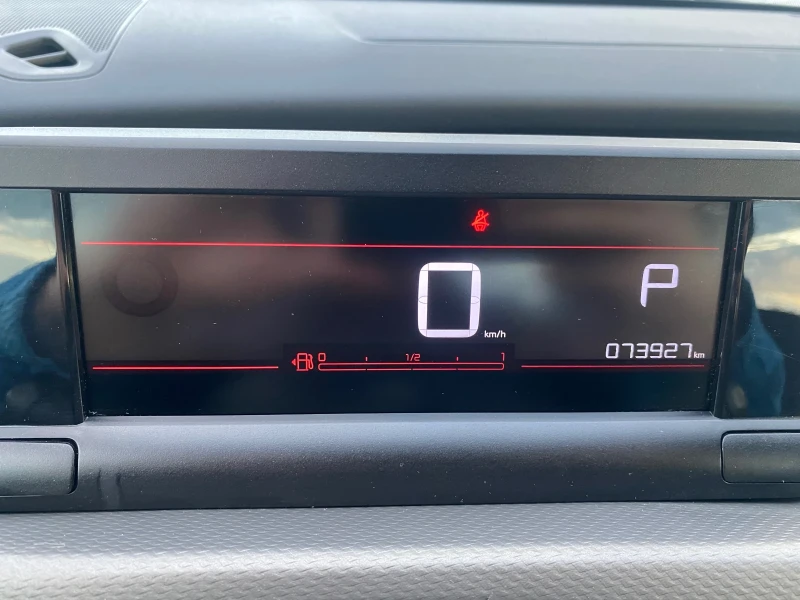 Citroen C4 Cactus 1.2i 2018/12M 73000Km AUTOMATIC * NAVI * carplay, снимка 8 - Автомобили и джипове - 52429760