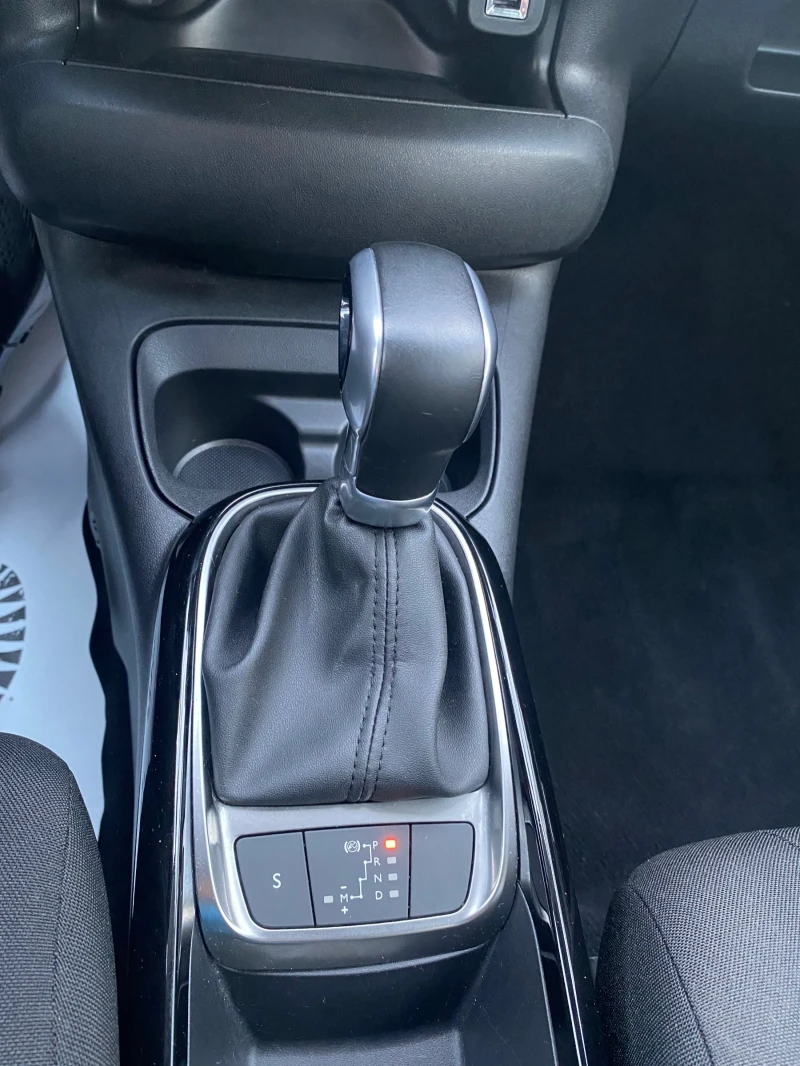 Citroen C4 Cactus 1.2i 2018/12M 73000Km AUTOMATIC * NAVI * carplay, снимка 7 - Автомобили и джипове - 52429760