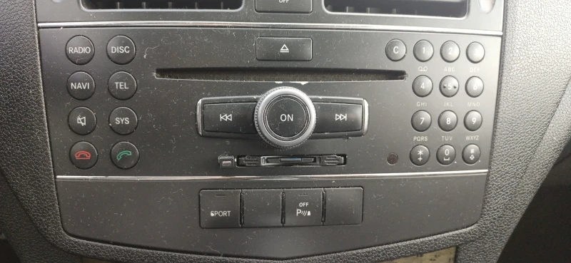 Mercedes-Benz C 220 AMG SPORT + , снимка 14 - Автомобили и джипове - 52565032