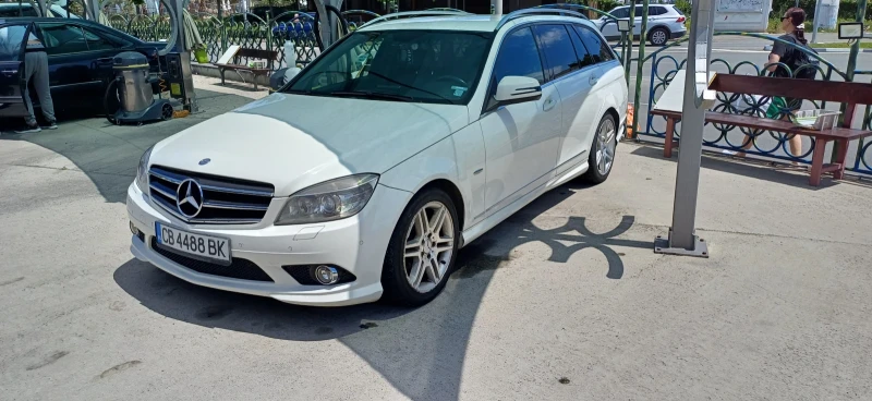 Mercedes-Benz C 220 AMG SPORT + , снимка 2 - Автомобили и джипове - 52565032