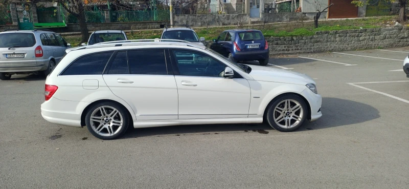 Mercedes-Benz C 220 AMG SPORT + , снимка 8 - Автомобили и джипове - 52565032