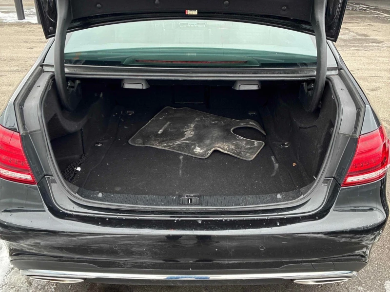 Mercedes-Benz E 250 BlueTEC CARFAX АВТО КРЕДИТ , снимка 11 - Автомобили и джипове - 52650288