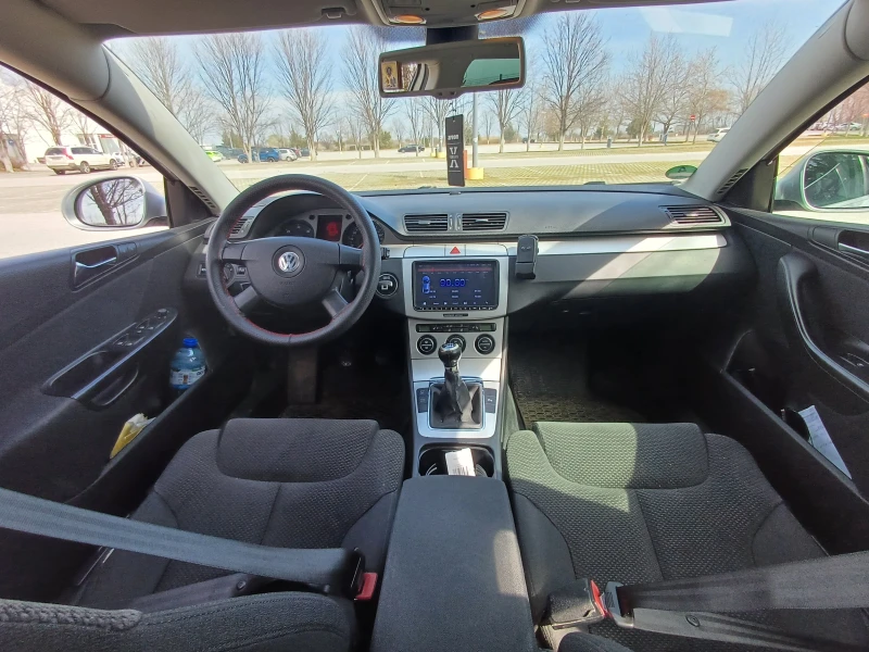 VW Passat, снимка 10 - Автомобили и джипове - 52975014