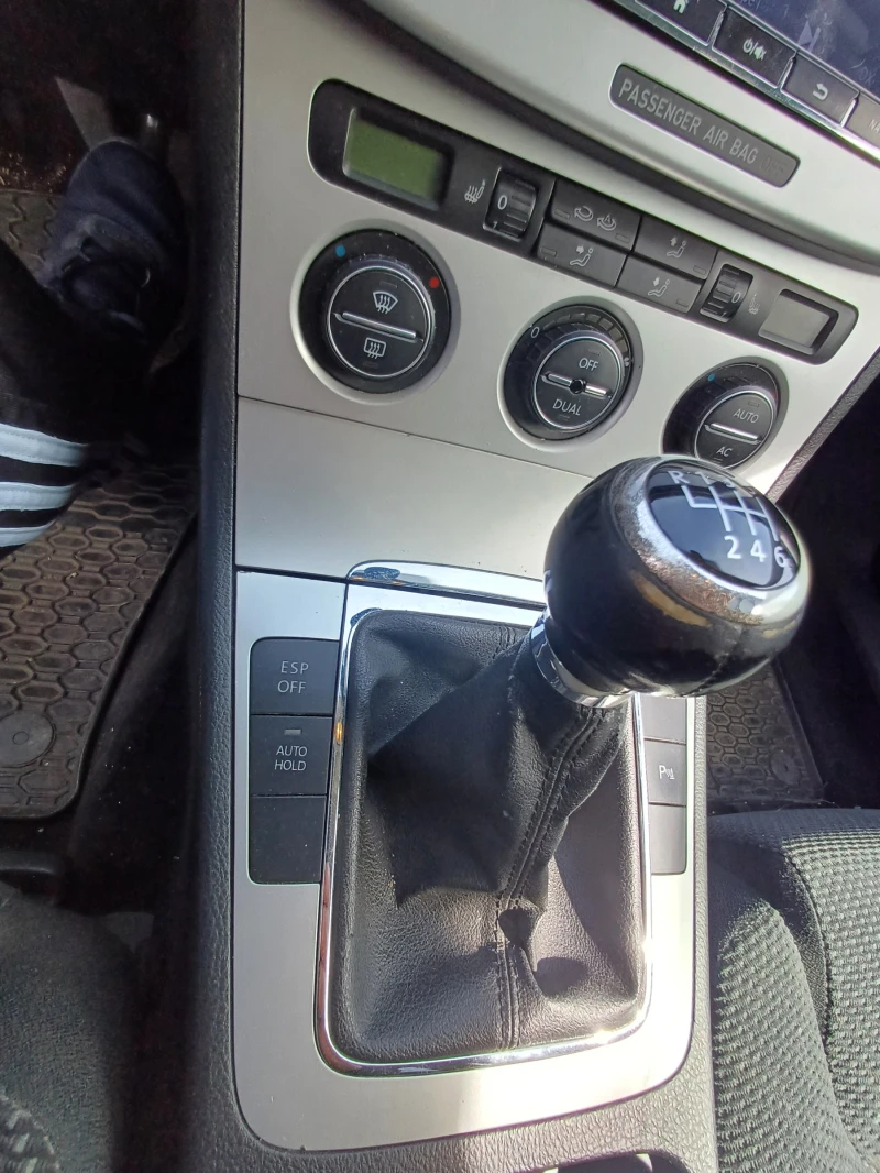 VW Passat, снимка 9 - Автомобили и джипове - 52975014