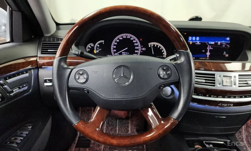 Mercedes-Benz S 550, снимка 13 - Автомобили и джипове - 52995184