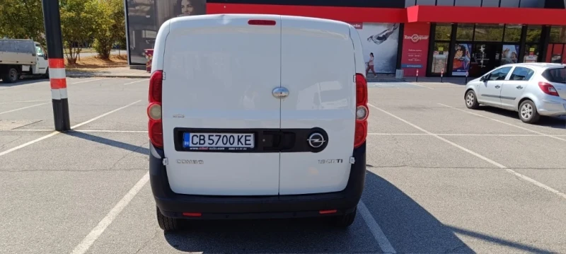 Opel Combo 1.6CDTI, снимка 4 - Автомобили и джипове - 53022189