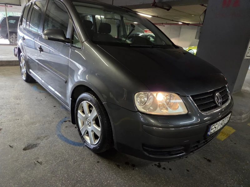 VW Touran Touran, снимка 7 - Автомобили и джипове - 53064961