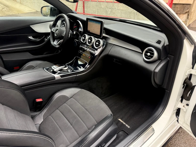 Mercedes-Benz C 220 6.3AMG, снимка 12 - Автомобили и джипове - 53098778