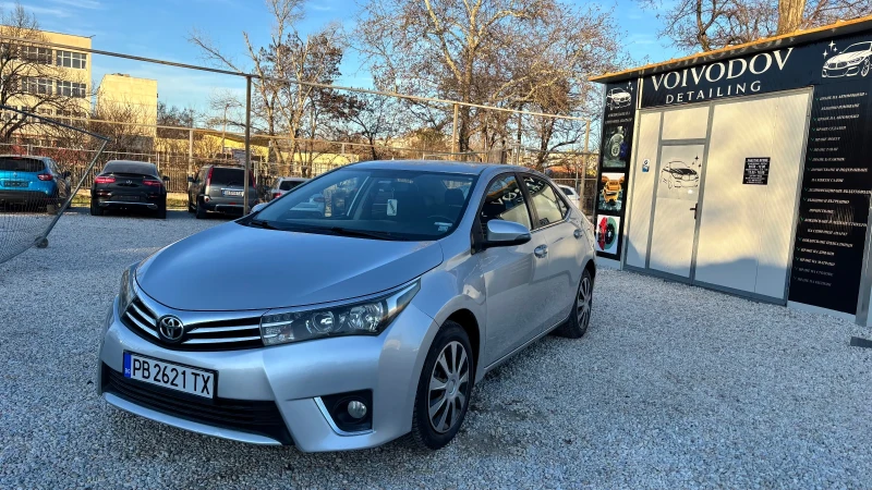 Toyota Verso Бензин Газ, снимка 2 - Автомобили и джипове - 53120765