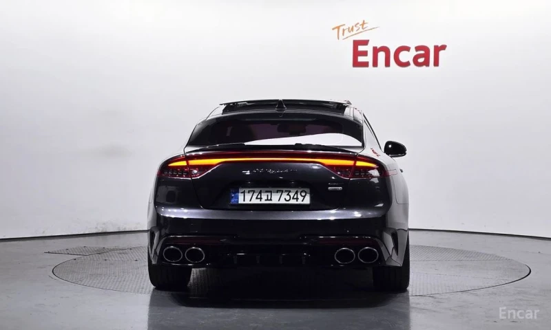 Kia Stinger, снимка 4 - Автомобили и джипове - 53212245