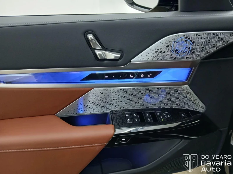 BMW 740 d xDrive M Sport Paket, снимка 15 - Автомобили и джипове - 53431264