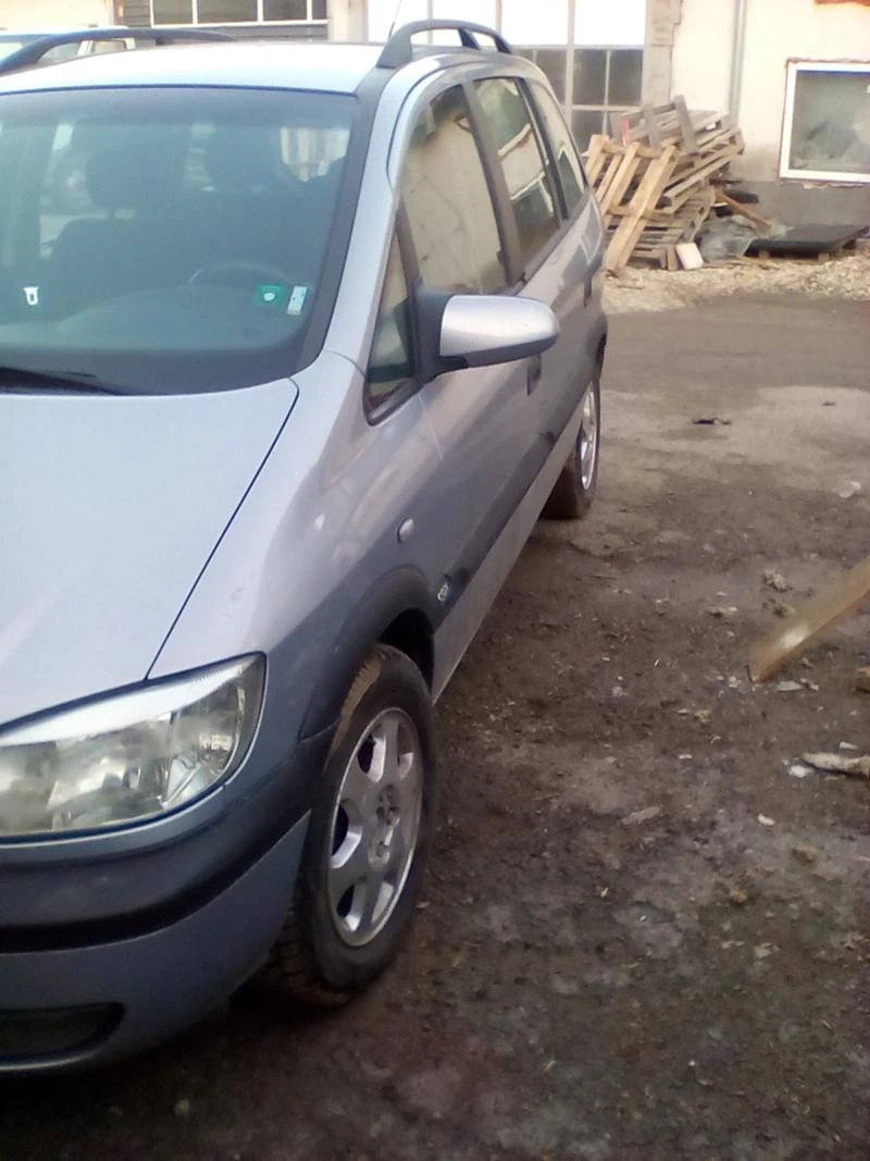 Opel Zafira 1.8I, снимка 2 - Автомобили и джипове - 31920829