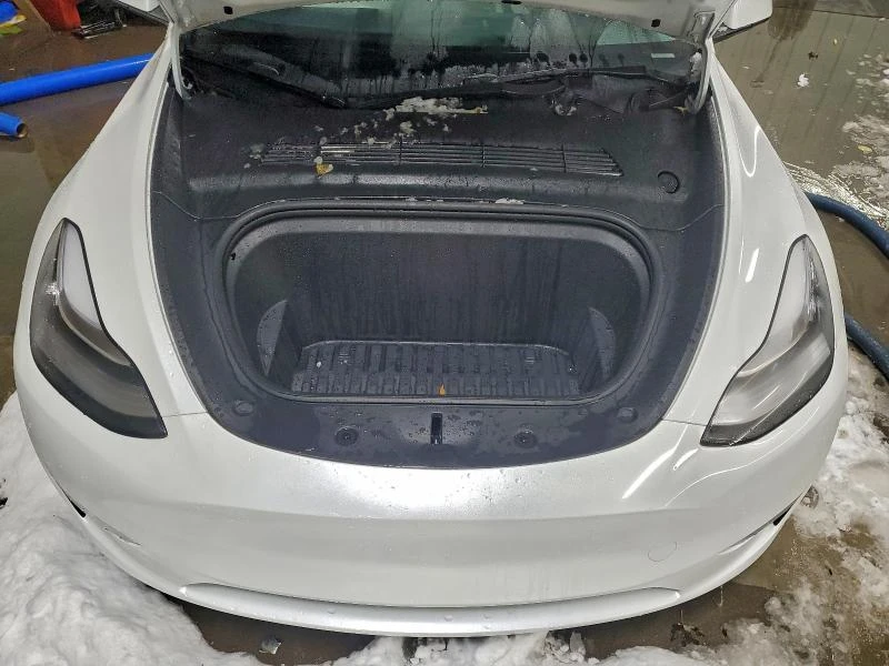 Tesla Model Y LONG RANGE AWD, снимка 11 - Автомобили и джипове - 53076236