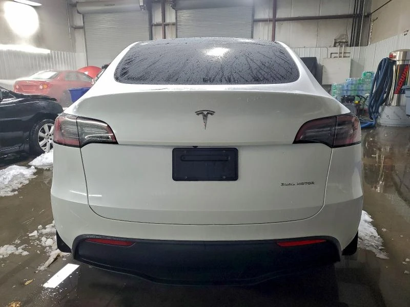 Tesla Model Y LONG RANGE AWD, снимка 5 - Автомобили и джипове - 53076236