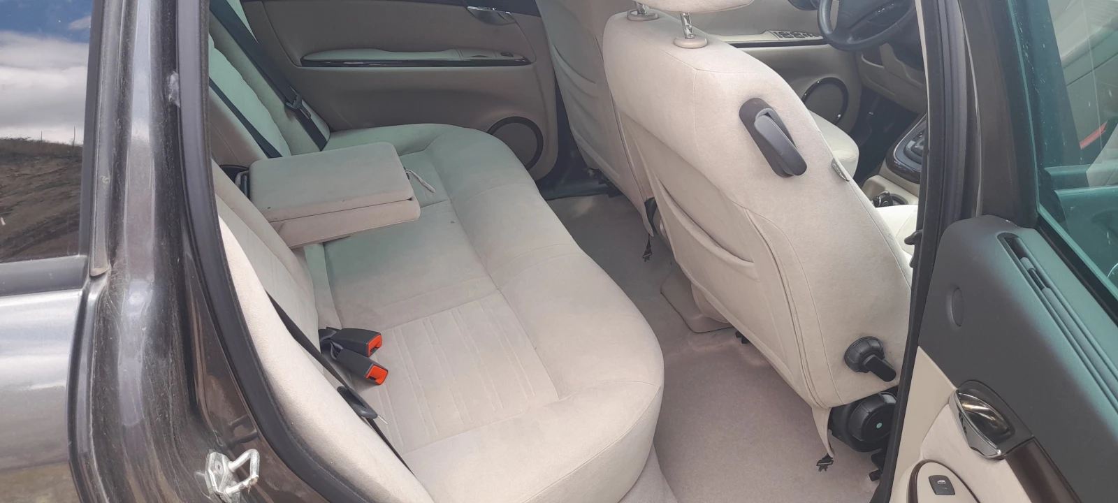 Fiat Croma 2.4JTD - изображение 7