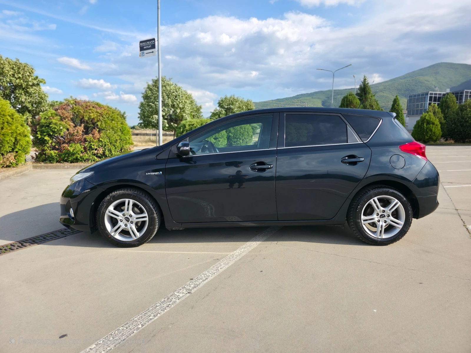 Toyota Auris 1.8i HSD - изображение 7