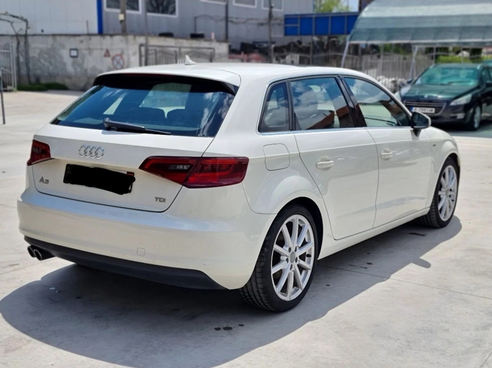 Audi A3 2.0TDI 150к.с. S-line - изображение 4