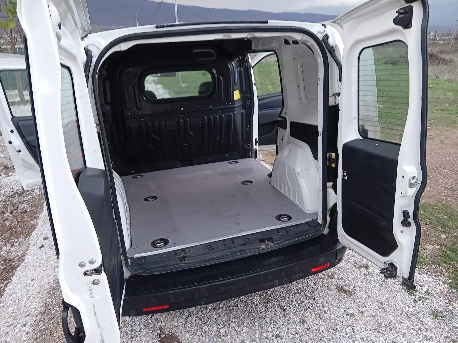 Fiat Doblo Пикап - изображение 4