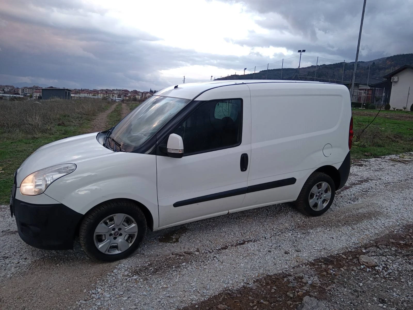 Fiat Doblo Пикап - изображение 8