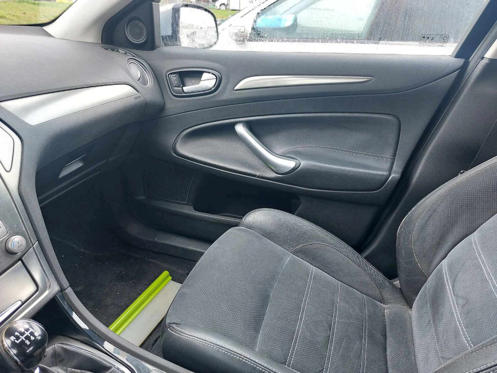 Ford Mondeo 2.0 tdci TITANIUM - изображение 8