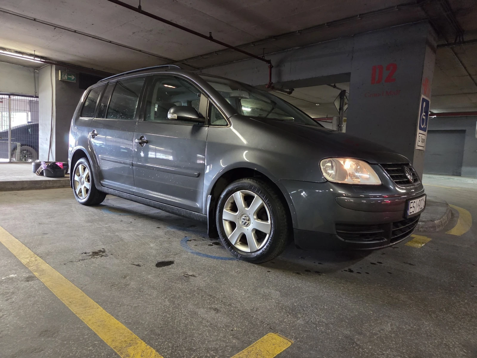 VW Touran Touran - изображение 2