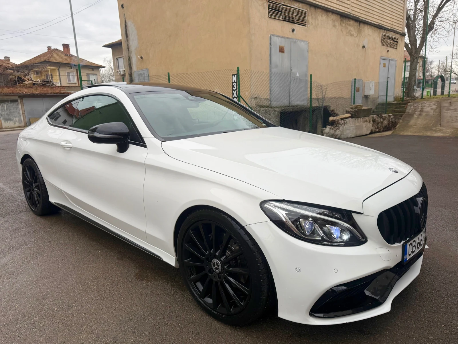 Mercedes-Benz C 220 6.3AMG - изображение 2