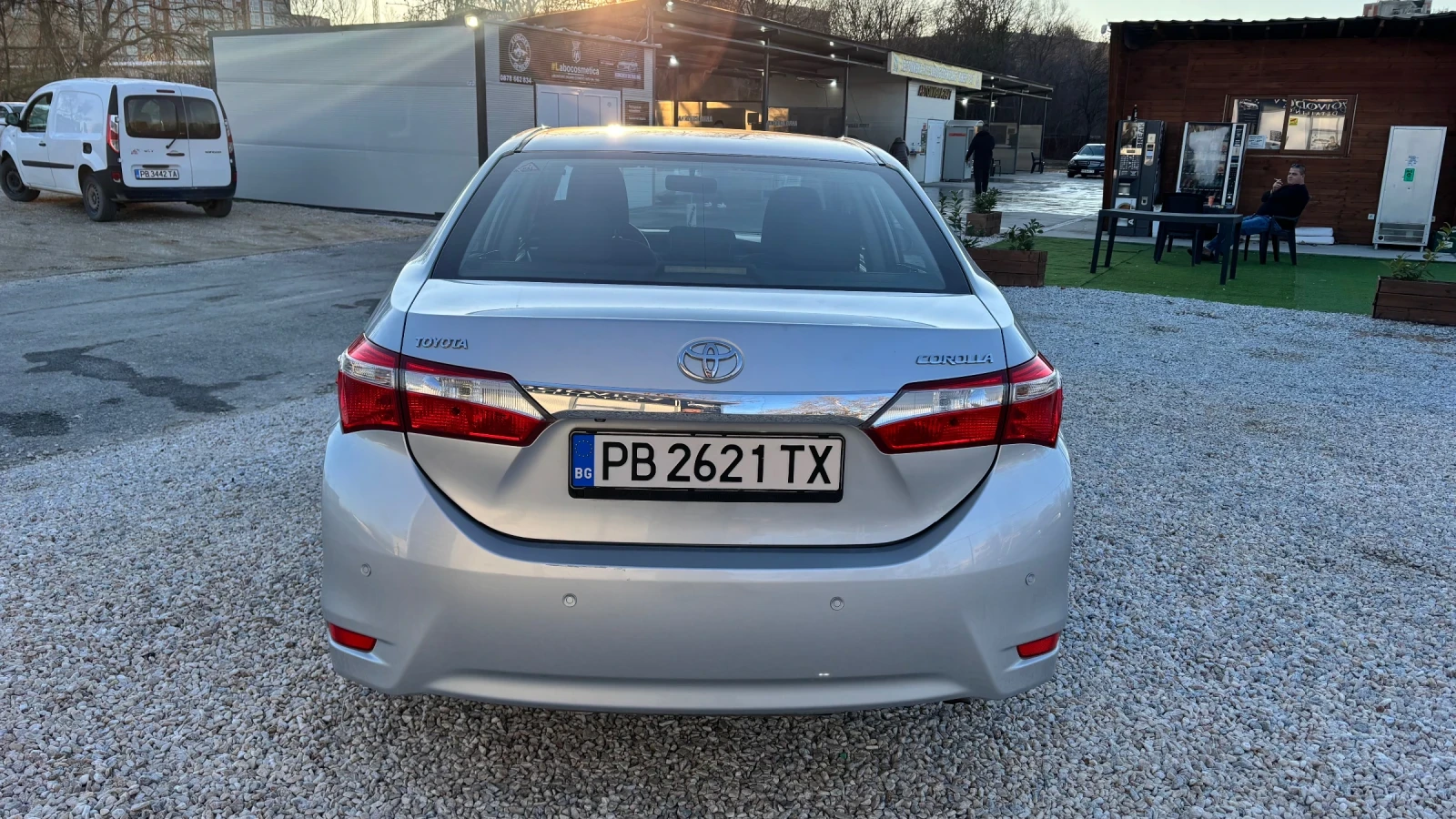 Toyota Corolla ������ ��� | Mobile.bg � ����������� 3
