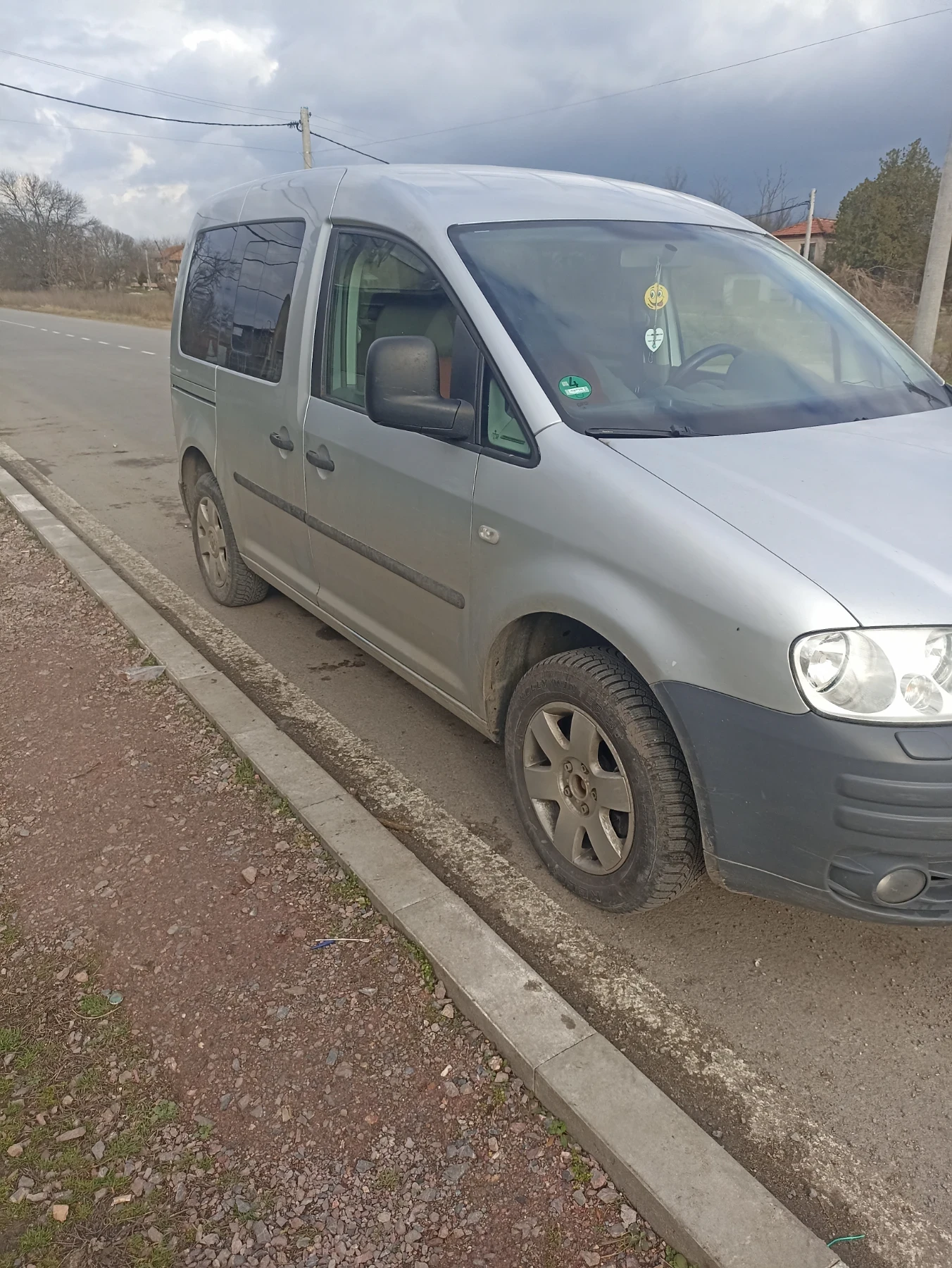 VW Caddy  - изображение 2