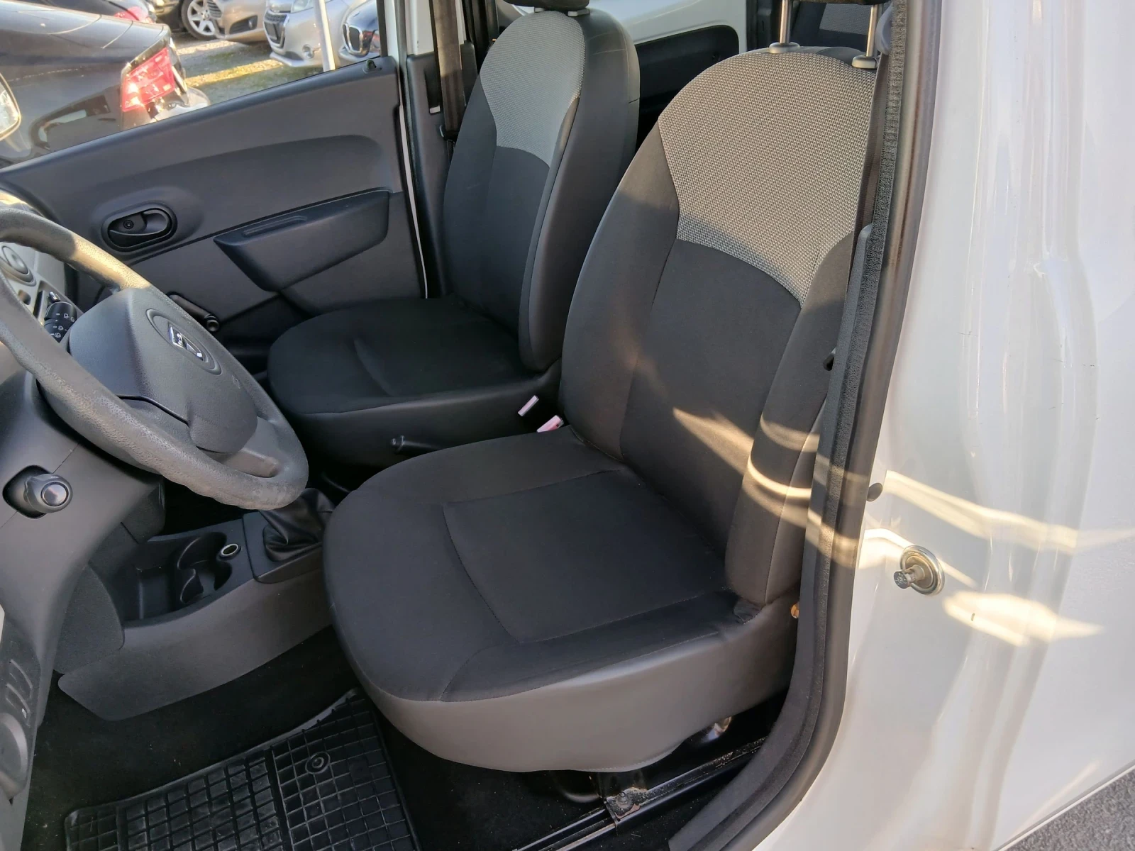 Dacia Dokker 1.6 i - изображение 10