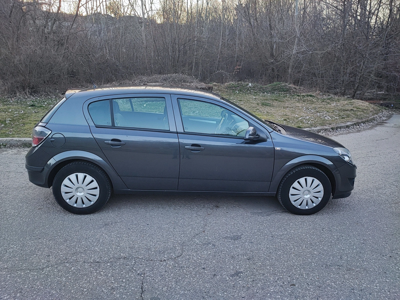 Opel Astra, снимка 7 - Автомобили и джипове - 53838538