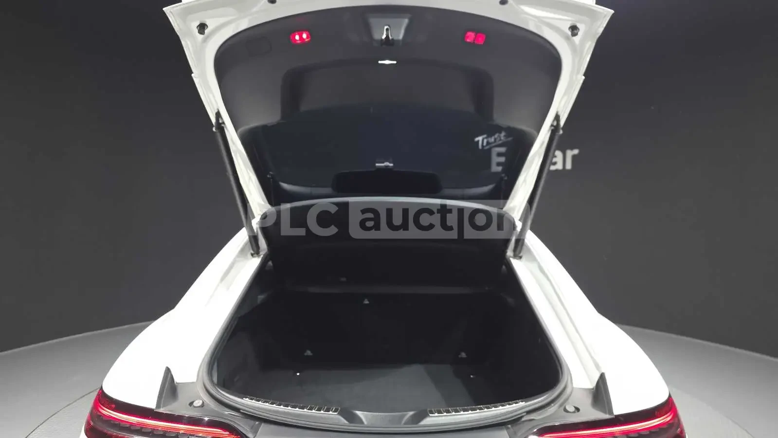 Mercedes-Benz AMG GT 43* 2019* ОБДУХ* АМБИЕНТ* КРАЙНА ЦЕНА, снимка 14 - Автомобили и джипове - 54058869