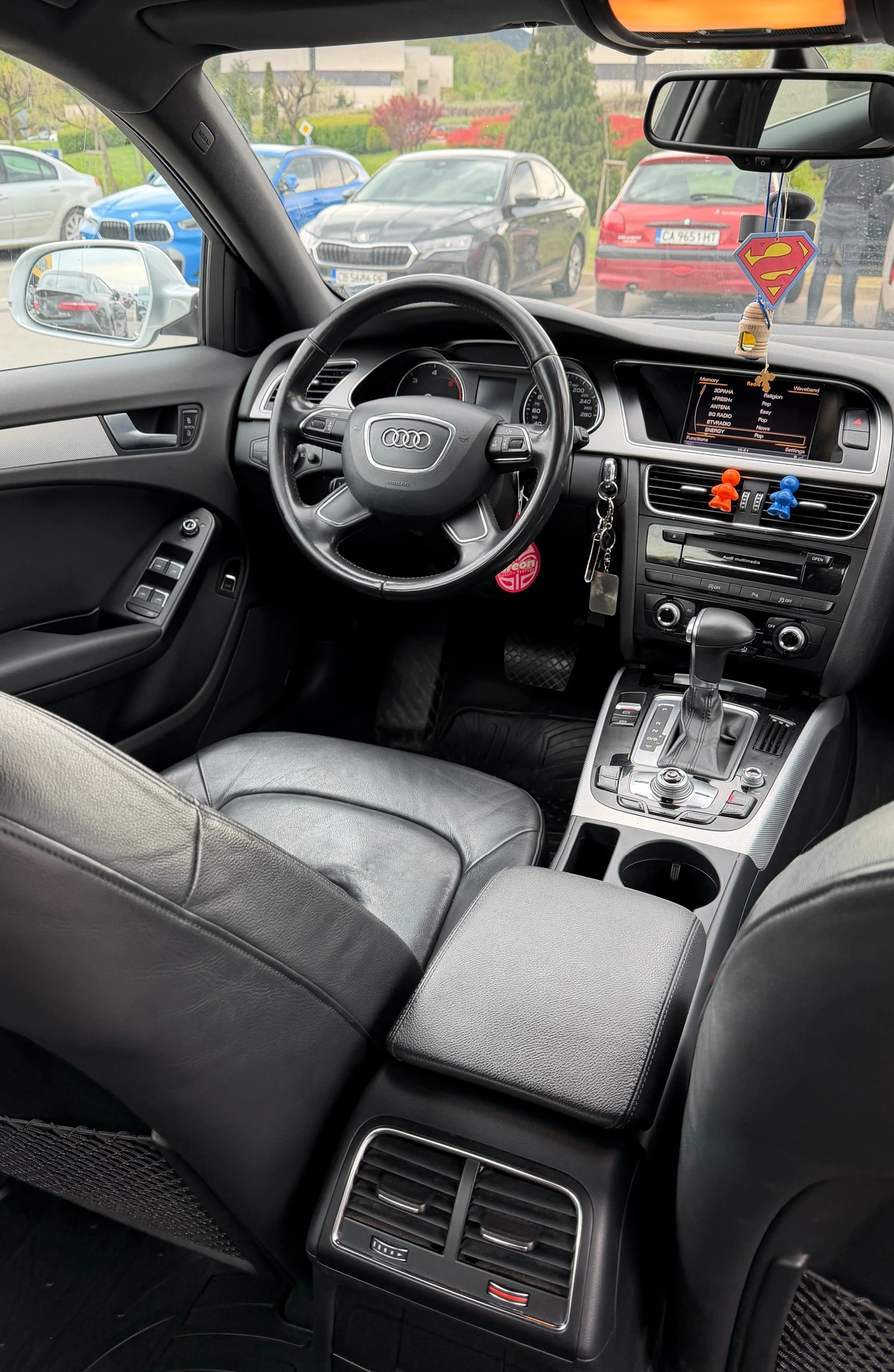 Audi A4 2.0 TDI 150кс, снимка 15 - Автомобили и джипове - 54359283