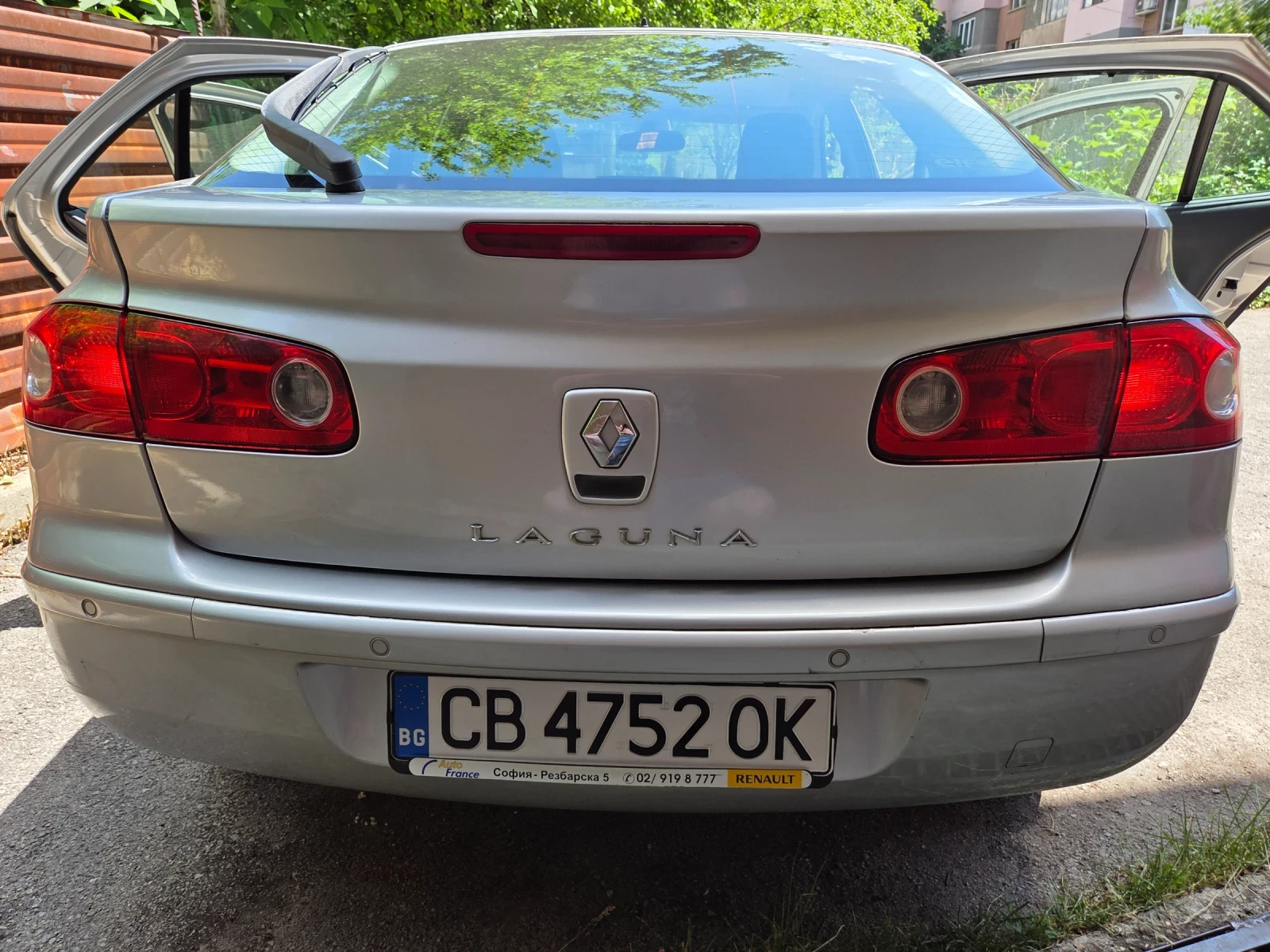 Renault Laguna, снимка 12 - Автомобили и джипове - 55127445