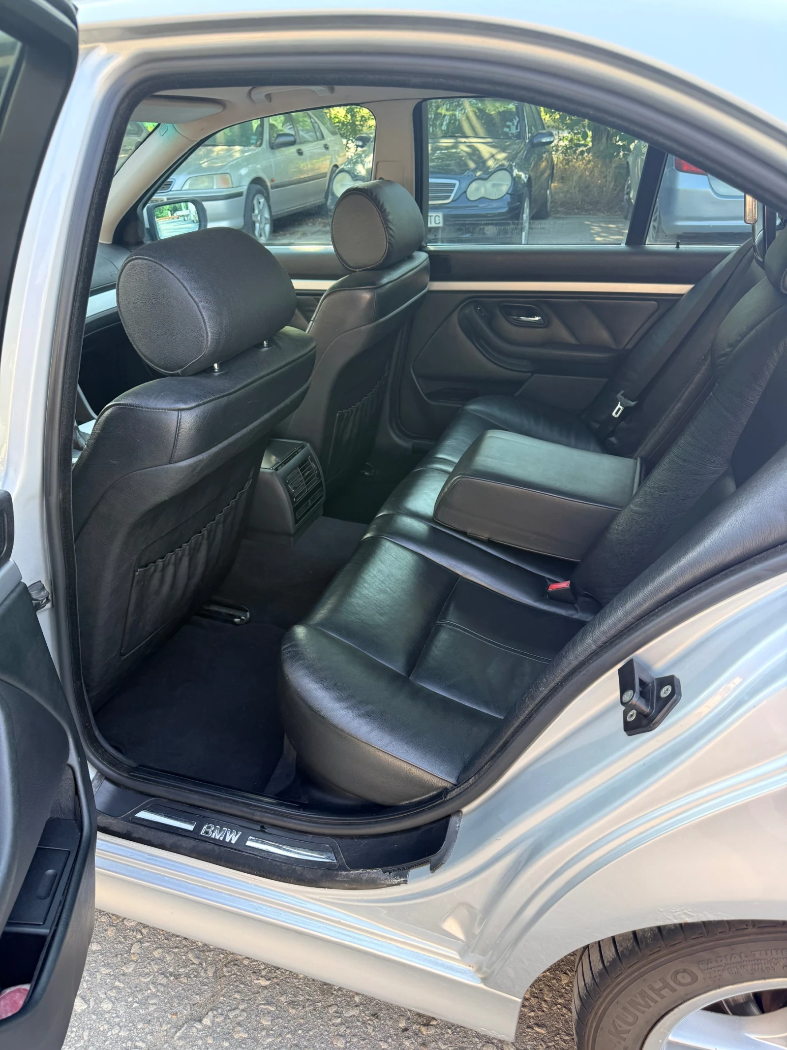BMW 530, снимка 12 - Автомобили и джипове - 55063336