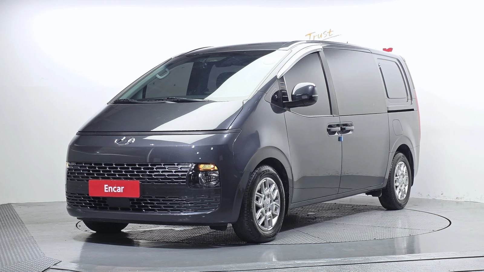 Hyundai Staria Cargo* ПОДГРЕВ ВОЛАН* ЕЛ. БАГАЖНИК* КРАЙНА ЦЕНА