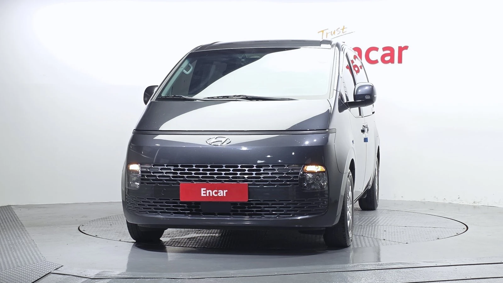 Hyundai Staria Modern* ЕЛ. БАГАЖНИК* BLIND SPOT* КРАЙНА ЦЕНА, снимка 3 - Автомобили и джипове - 55348372