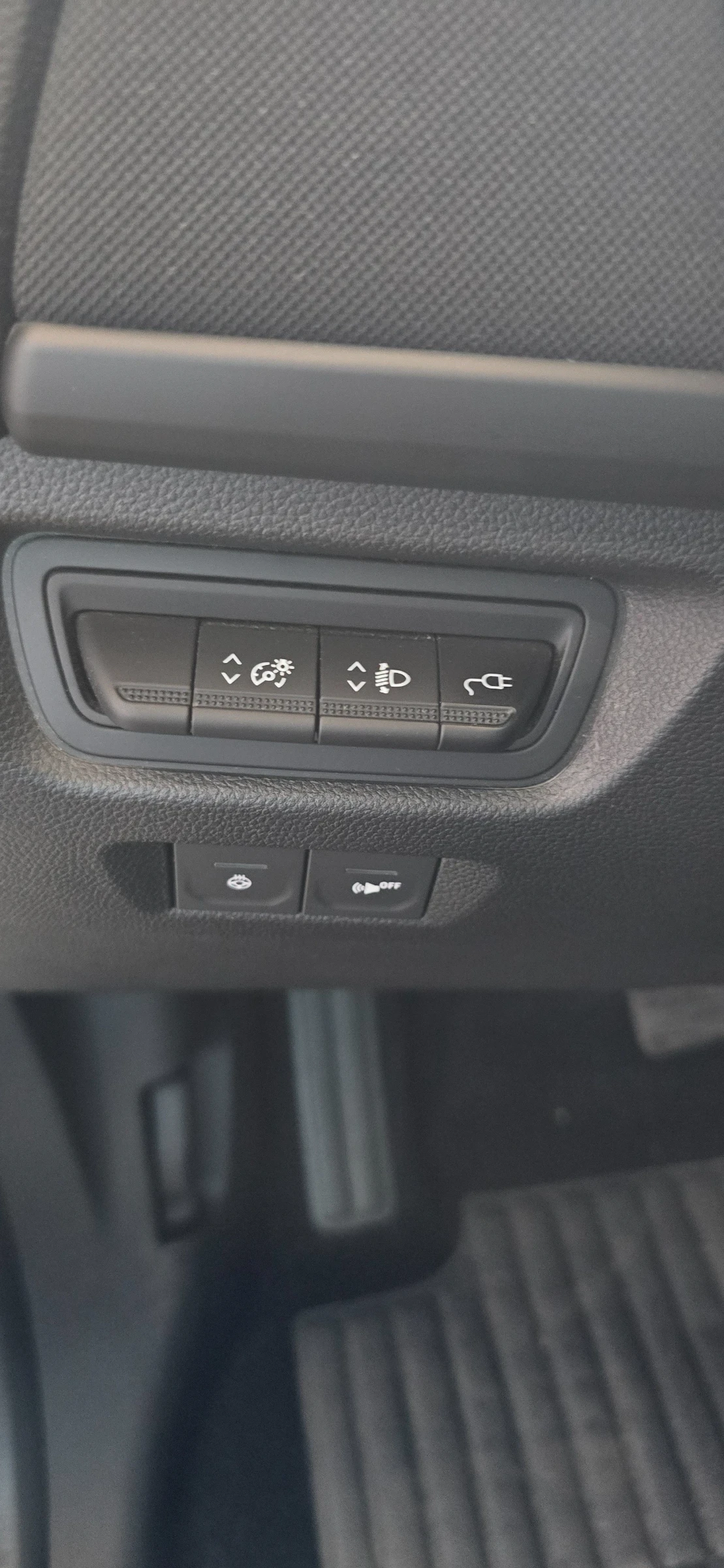 Renault Zoe Life, снимка 7 - Автомобили и джипове - 55396977