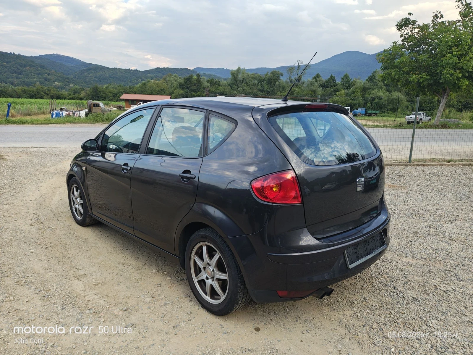 Seat Altea 1.9 TDi, klimatronik, 105 k.c., снимка 6 - Автомобили и джипове - 55565014