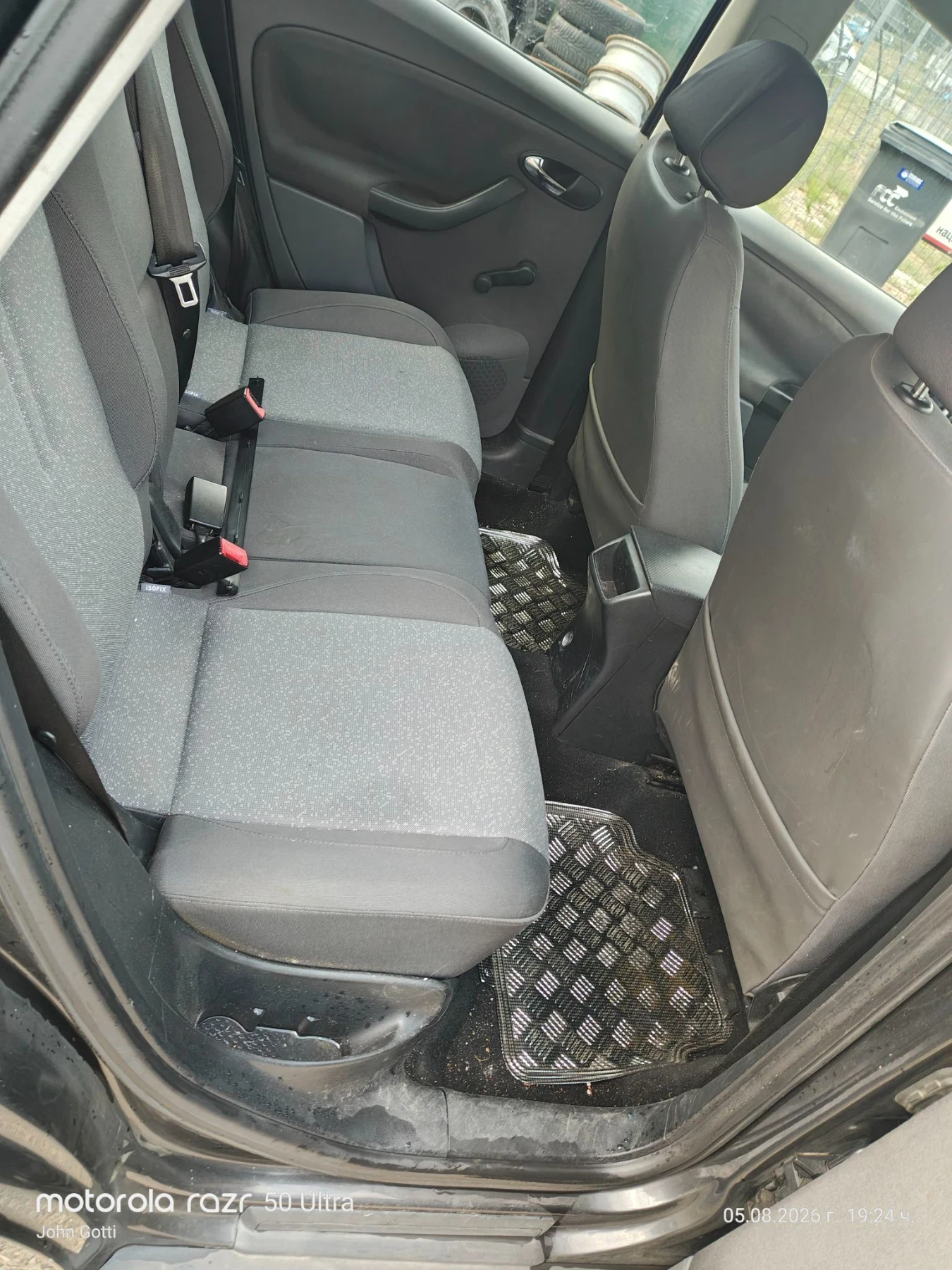 Seat Altea 1.9 TDi, klimatronik, 105 k.c., снимка 10 - Автомобили и джипове - 55565014