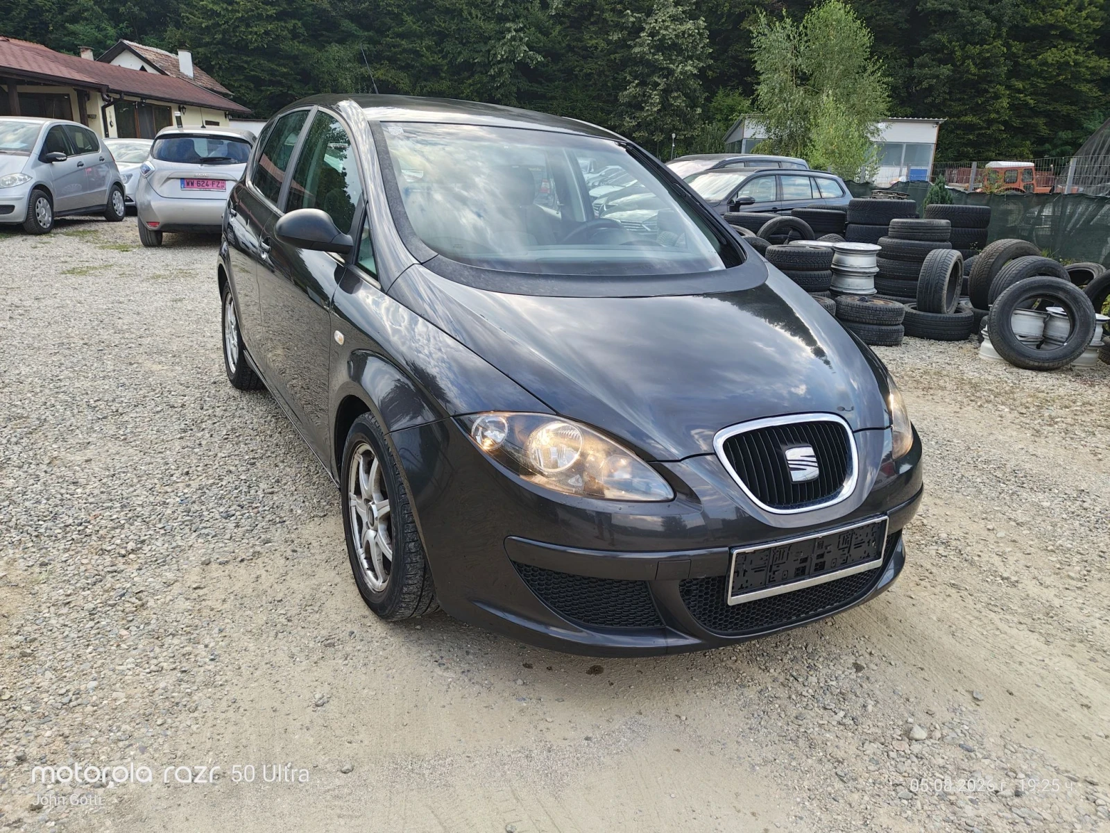 Seat Altea 1.9 TDi, klimatronik, 105 k.c., снимка 2 - Автомобили и джипове - 55565014