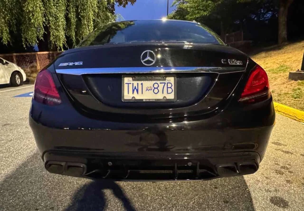 Mercedes-Benz C 63 AMG * 63 S * АВТОКРЕДИТ БЕЗ ПЪРВОНАЧАЛНА ВНОСКА* , снимка 15 - Автомобили и джипове - 55698027