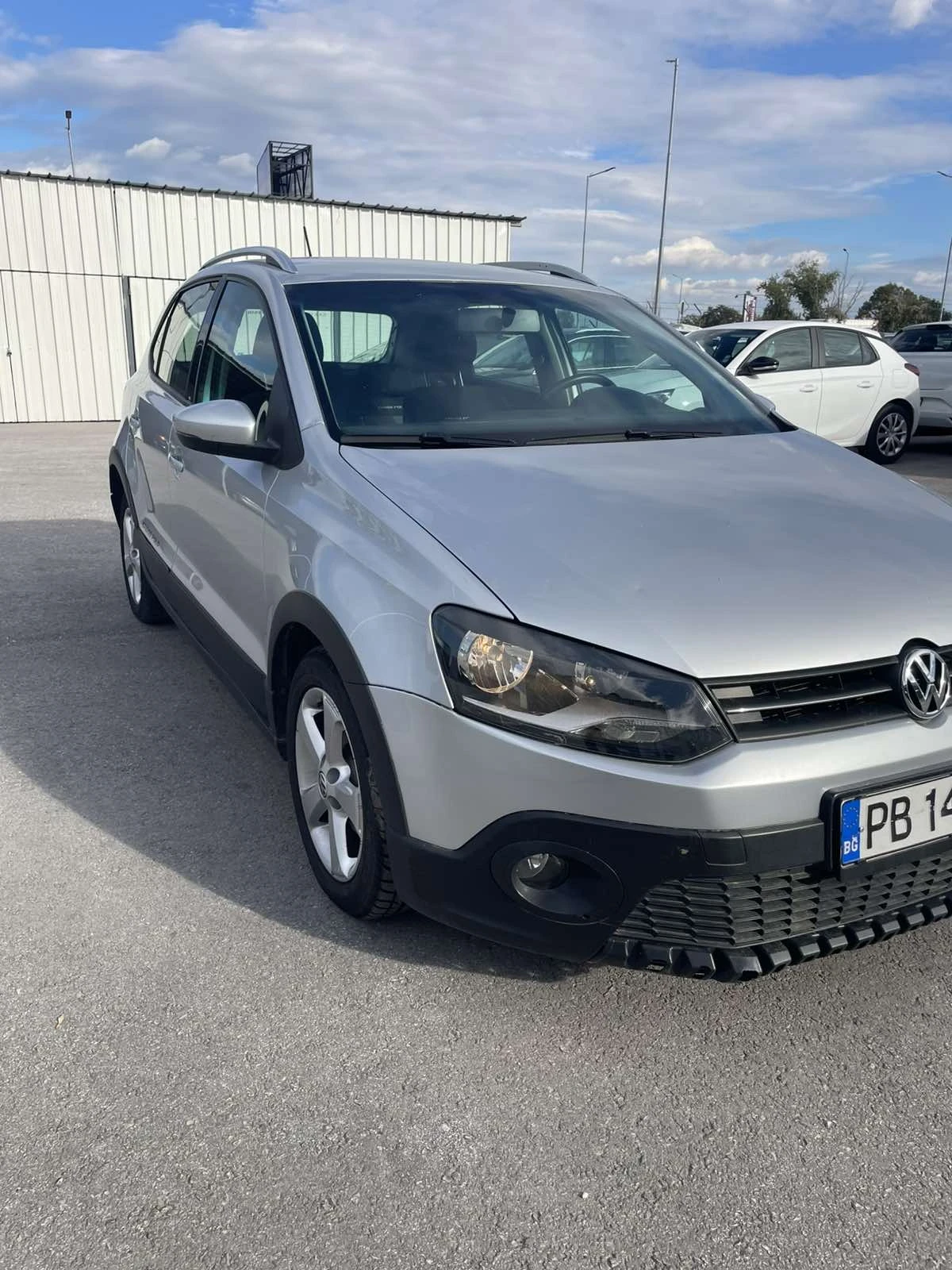 VW Polo Cross, снимка 13 - Автомобили и джипове - 56224299